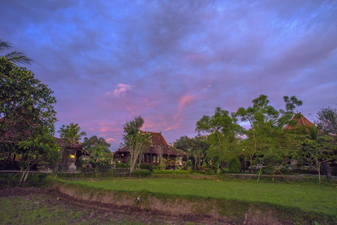 Java Village Resort By Homee Yogyakarta Слеман Экстерьер фото